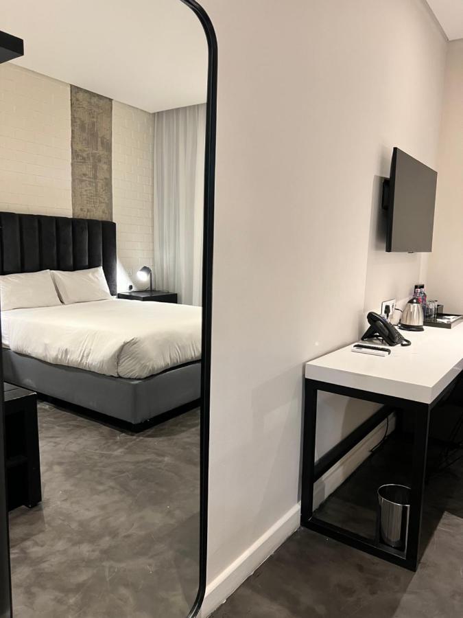 The Urban Hotel Lusaka Dış mekan fotoğraf